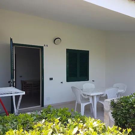 Parco vacanze Villaggio San Lorenzo 4*
