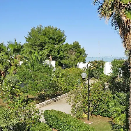 Parco vacanze Villaggio San Lorenzo 4*