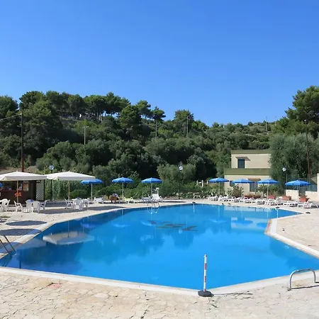 假日公园 Villaggio San Lorenzo 维耶斯泰